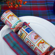 Load image into Gallery viewer, Eleanor Bowmer Santa Novelty Christmas Crackers (Set of 6)