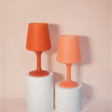 Load image into Gallery viewer, Porter Green Unbreakable Silicone Wine Glass Terra &amp; Peach
