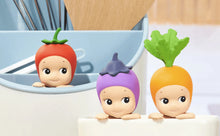 Load image into Gallery viewer, Sonny Angel Hippers Harvest Series