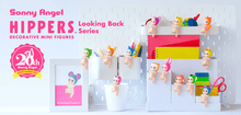 Load image into Gallery viewer, Sonny Angel Hippers Looking Back Series
