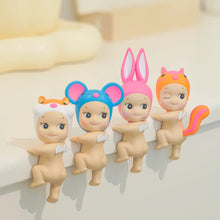 Load image into Gallery viewer, Sonny Angel Hippers Looking Back Series