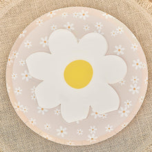 Load image into Gallery viewer, Daisy Floral Paper Napkins (Pack 16)