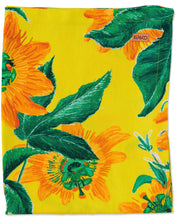 Load image into Gallery viewer, KIP & Co. Passiona Linen Tablecloth Rectangular Standard