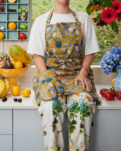 Load image into Gallery viewer, KIP & Co. Birds Of Paradise Oven Mitt