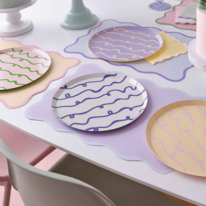 Wavy Pastel Paper Plates (Pack 8)