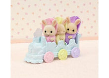 Load image into Gallery viewer, Sylvanian Families Triplets Baby Bathtime Set