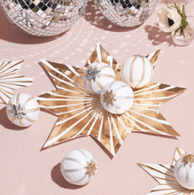 Load image into Gallery viewer, Gold Striped Star Plates (Pack 8)