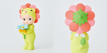 Load image into Gallery viewer, Sonny Angel Flower Gift