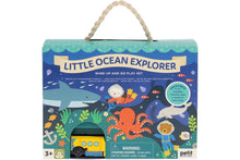 Load image into Gallery viewer, Petit Collage Little Ocean - Wind Up And Go Play Set