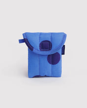 Load image into Gallery viewer, Baggu - Puffy Earbuds Case Blue Polka Dot