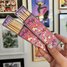Load image into Gallery viewer, Pretty Poodle Matchbox