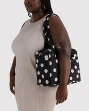 Load image into Gallery viewer, Baggu Everyday Cloud Bag - Black and Cream Polka Dot