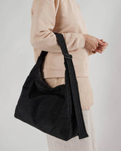 Load image into Gallery viewer, Baggu - Nylon Shoulder Bag Black