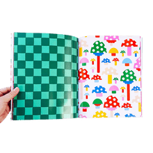 Load image into Gallery viewer, Fun &amp; Festive Wrapping Paper Book: 0001