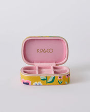Load image into Gallery viewer, KIP &amp; Co. Alfresco Velvet Jewellery Travel Box