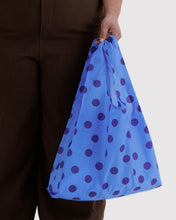 Load image into Gallery viewer, Baggu - Standard Baggu Blue Polka Dot