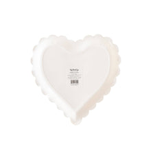 Load image into Gallery viewer, Checkered Heart Shaped Paper Plate (Pack 8)