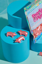 Load image into Gallery viewer, Pearly Pigs Shaped Bath Pearls.