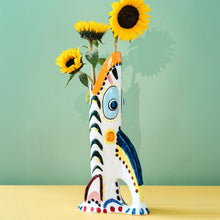 Load image into Gallery viewer, Ottolenghi Vase Otto Knight Fish