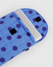 Load image into Gallery viewer, Baggu - Puffy Laptop Sleeve 16" Blue Polka Dot