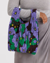 Load image into Gallery viewer, Baggu Pleated Maroon Poppy