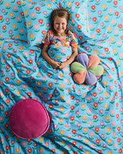 Load image into Gallery viewer, KIP &amp; Co. Gelato Velvet Pea Cushion