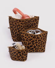 Load image into Gallery viewer, Baggu Go Pouch Set Leopard