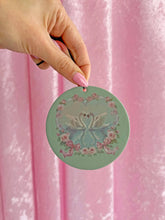 Load image into Gallery viewer, Swan Air Freshener