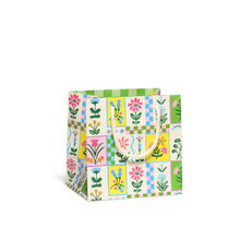 Load image into Gallery viewer, Retro Flower gift bags: Medium
