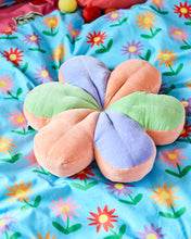 Load image into Gallery viewer, KIP &amp; Co. Gelato Velvet Pea Cushion