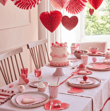 Load image into Gallery viewer, Lacy Heart Cups (Pack 8)