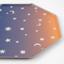 Load image into Gallery viewer, Making Magic Star Plates (Pack 8)