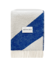 Load image into Gallery viewer, Maison Deux Swirl Blanket Kobalt Blue White