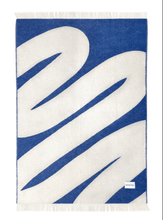 Load image into Gallery viewer, Maison Deux Swirl Blanket Kobalt Blue White