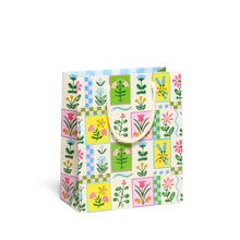 Load image into Gallery viewer, Retro Flower gift bags: Medium