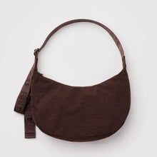 Load image into Gallery viewer, Baggu Medium Nylon Crescent Bag Coffee