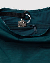 Load image into Gallery viewer, Baggu Medium Nylon Crescent Bag Deep Sea