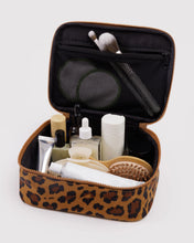 Load image into Gallery viewer, Baggu Small Cosmetic Case Leopard