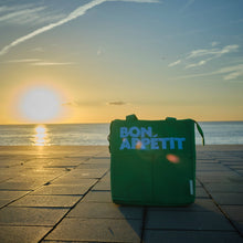 Load image into Gallery viewer, BOTTLE GREEN BON APPÉTIT ISOTHERMIC LUNCH BAG