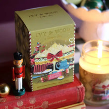 Load image into Gallery viewer, Ivy &amp; Wood Lemon Meringue Limited Edition Christmas Candle