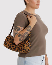 Load image into Gallery viewer, Baggu Nylon Loaf Bag Leopard