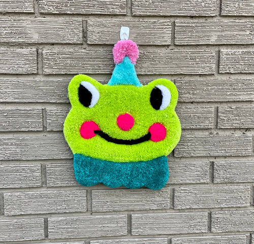 Clown Frog, Tufted Rug Wall Hanging: Slime