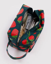 Load image into Gallery viewer, Baggu Dopp Kit Strawberry Blossom