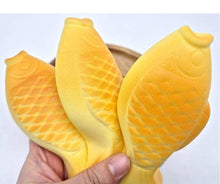 Load image into Gallery viewer, Korean Taiyaki Bread Squishy