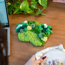 Load image into Gallery viewer, Craft Club GREEN OASIS Moss Coaster Kit