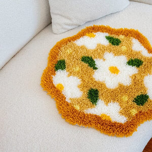 Craft Club DELIGHTFUL DAISIES  Rug Making Kit