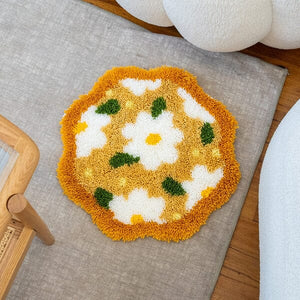Craft Club DELIGHTFUL DAISIES  Rug Making Kit