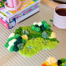 Load image into Gallery viewer, Craft Club GREEN OASIS Moss Coaster Kit