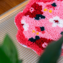 Load image into Gallery viewer, Craft Club PINK POSIES Rug Making Kit