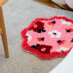 Craft Club PINK POSIES Rug Making Kit